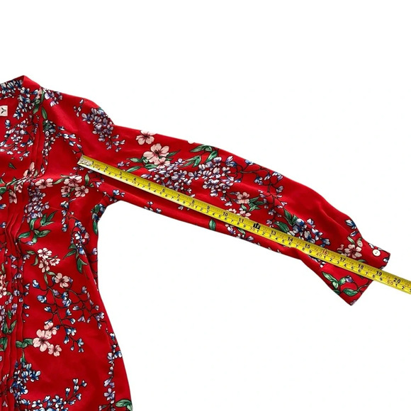 Nanette Lepore Red Floral button Down Blouse Size XS - Picture 5 of 5
